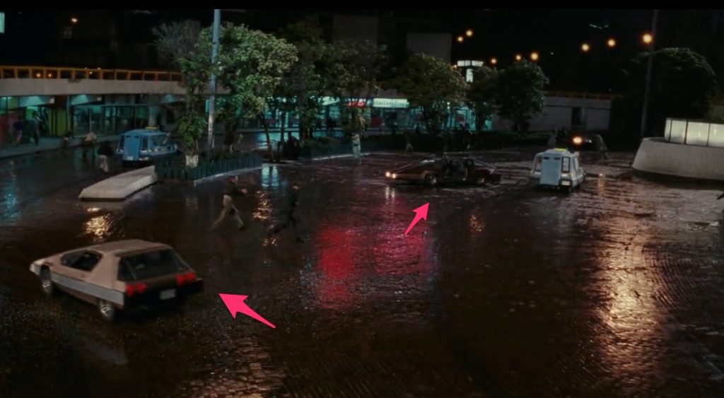 total recall screenshot - cars in street square